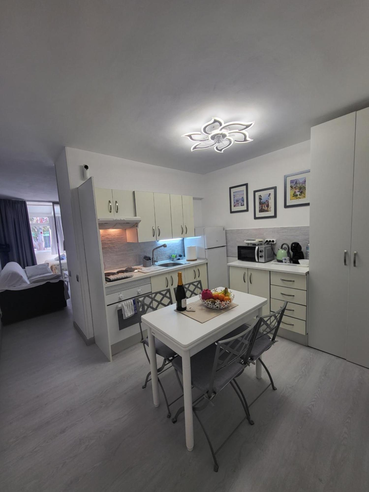 Casa Iry Apartment กอสตา เดล ซิเลนซิโอ ภายนอก รูปภาพ